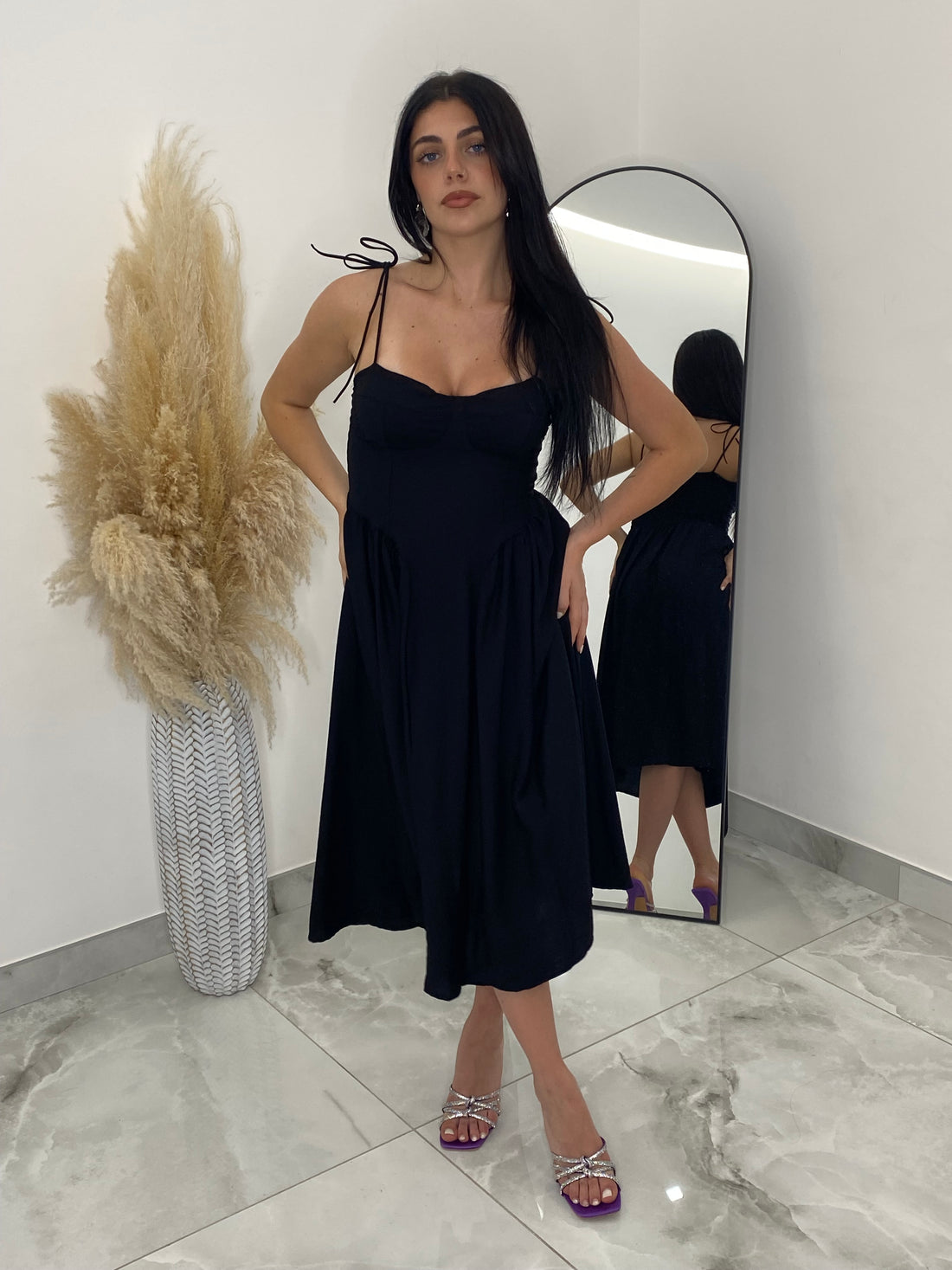 Abito “Noir Élégance”