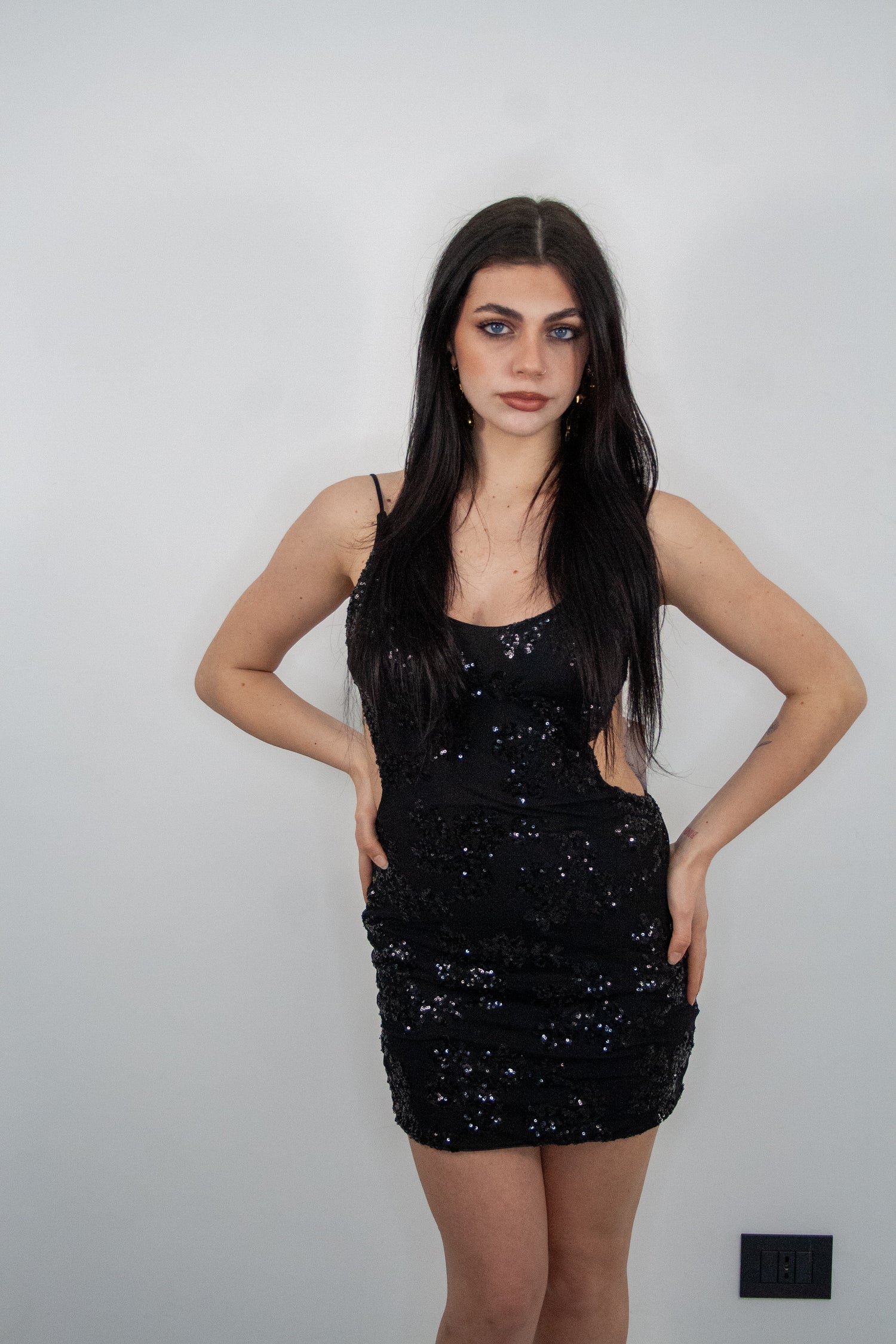 Abito corto Mightnight con paillettes - Ma Chère